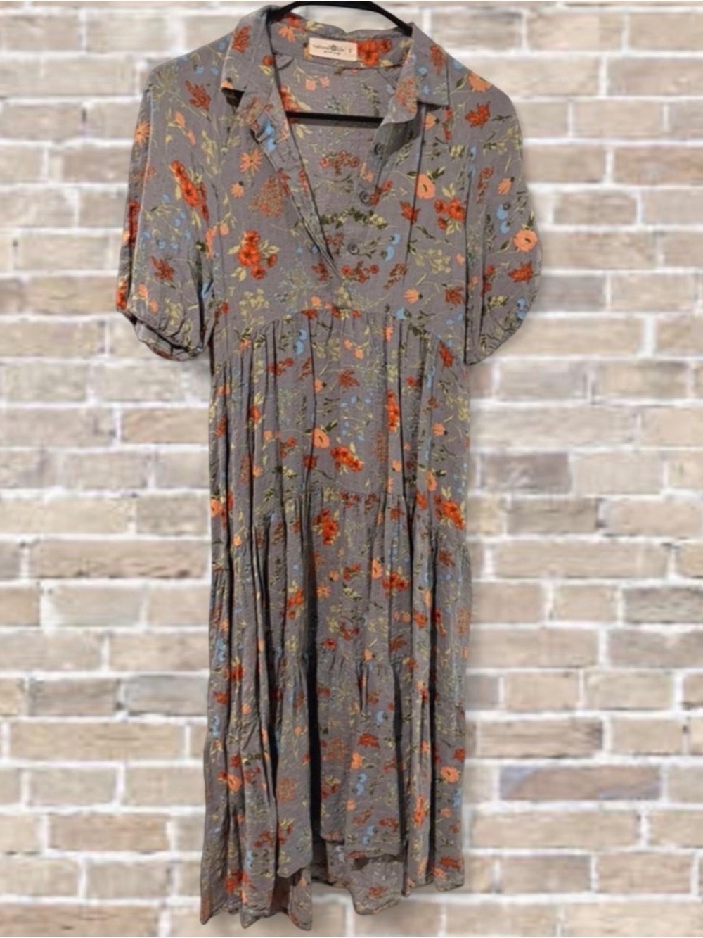 NATURAL LIFE Rebecca Gray Floral Tiered Dress with Orange & Blue Blossoms